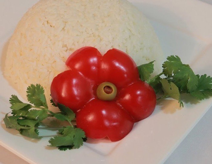 Simple White Rice - The Freakin Rican Restaurant